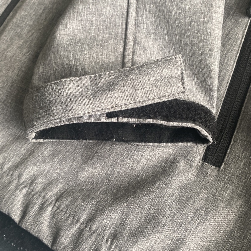 Swisstech Jacket - image 7